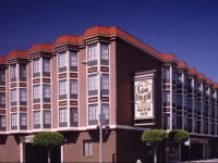 Cow Hollow Inn and Suites