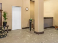 Super 8 Union Square