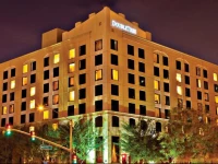 DoubleTree by Hilton Orange County Airport