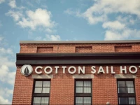 Cotton Sail Hotel Savannah Riverfront
