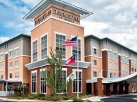 DoubleTree by Hilton Hotel Savannah Airport