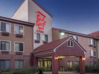 Red Roof Inn & Suites Savannah Airport
