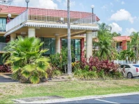 Quailty Inn & Suites at Tropicana Field