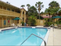 Red Roof Inn St. Petersburg