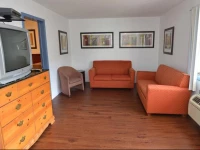 Seagem Motel and Apartments