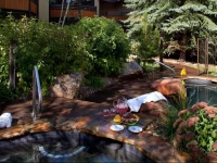 Laurelwood Condominiums, A Destination Residence