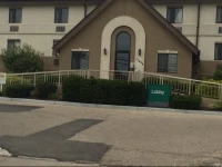 Crossland Economy Studios - Cincinnati/Springdale/Tri-County Mall