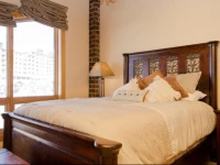 Gondola Square Condominiums