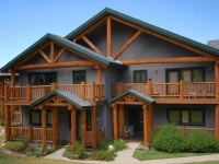 Saddle Creek Townhomes