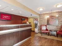 Red Roof Inn Tampa Fairgrounds - Casino