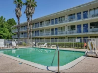 Motel 6 Mobile West - Tillmans Corner