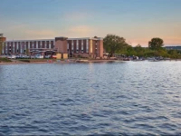 West Bay Beach, A Holiday Inn Resort