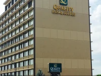 Quality Inn & Suites Cincinnati Downtown