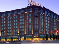 Drury Plaza Hotel Broadview Wichita