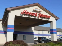 Howard Johnson Inn Wichita Airport