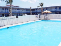 Seashire Inn & Suites
