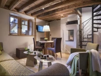 Les Loges Annecy Vieille Ville