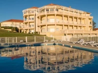 RГ©sidence Mer & Golf EugГ©nie