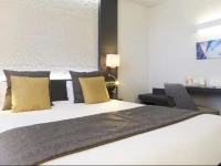 Kyriad Paris Ouest - Bezons La DГ©fense