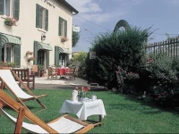 Hotel La Villa Fleurie