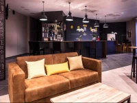 Best Western Plus Suitcase Paris La DГ©fense