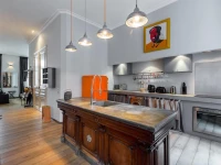 The Cosmopolitan Lodge