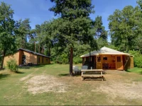 De Lemeler Esch Natuurcamping 4*