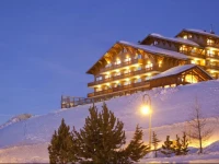 HГґtel lOurs Blanc