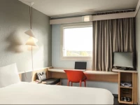 ibis Versailles Parly 2