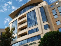 Evergreen Laurel Hotel