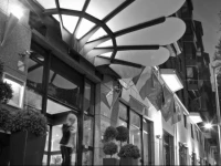 Warwick Reine Astrid - Lyon