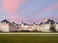 Vienna House Dream Castle at DisneylandВ® Paris 4*