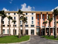 Golden Tulip Villa Massalia