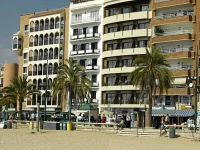 Almirall Apartaments