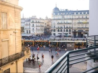 StayвЂ™s-Suite Trois GrГўces ComГ©die