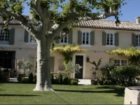 Oustaou de MouriГЁs