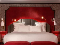 Idol Hotel by Elegancia