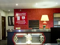 Hipotel Paris Buttes Chaumont PyrГ©nГ©es