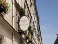 HГґtel De lArcade