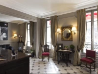 HГґtel De La Porte DorГ©e