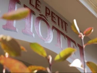 Hotel Le Petit Chomel