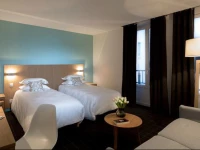 Hotel Mirabeau Eiffel