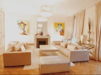 Appartement de Standing Champs Elysees