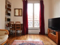 Center Pompidou Apartment