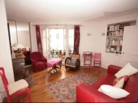 Cozy Parisian 1 Bedroom (365)