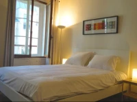 Into Paris - Mouffetard Apartment