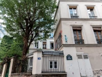 Montmartre Apartments Renoir