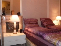 Moulin Rouge Apartment