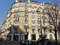 Studio and Apartment Eiffel Tower