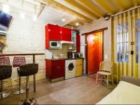 Victoires Near Louvre Apartment